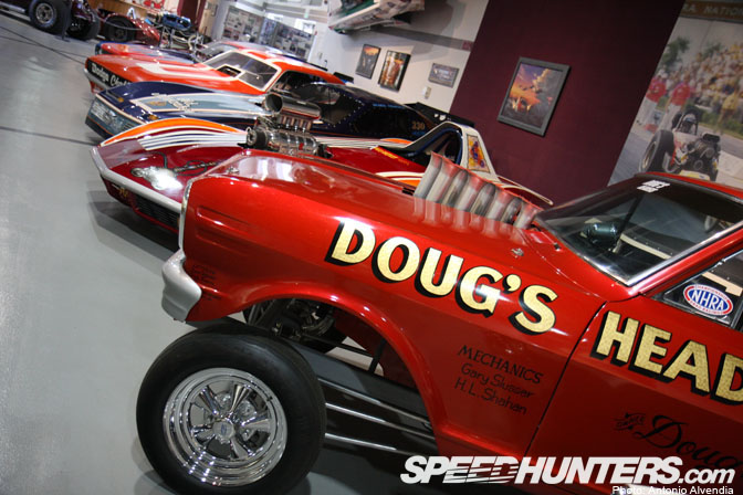 Museums>> Nhra Wally Parks Motorsports Museum