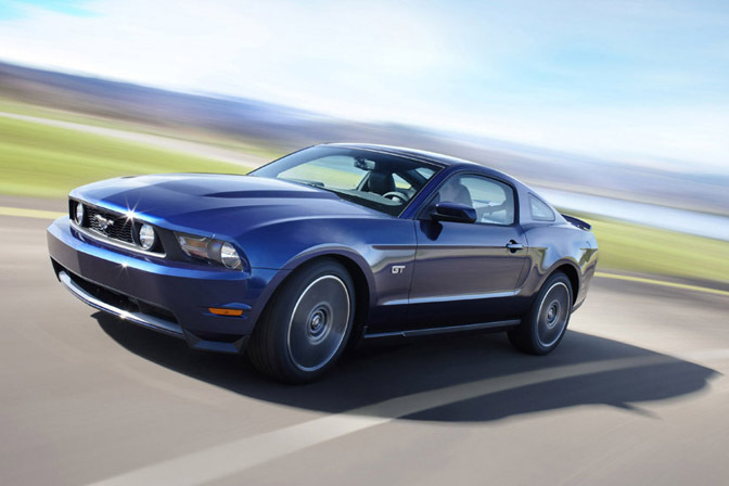 New Cars>>2010 Ford Mustang Revealed