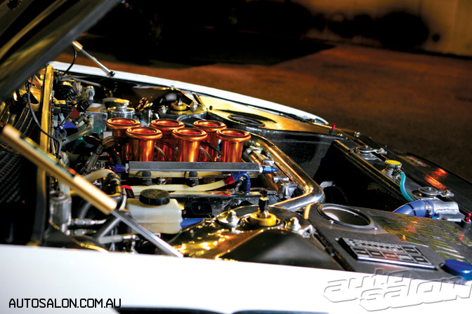 Guest Blog: Auto Salon Magazine>> Top Secret N/a R32 & Z33 - Speedhunters