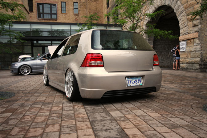 slammed vw golf mk4