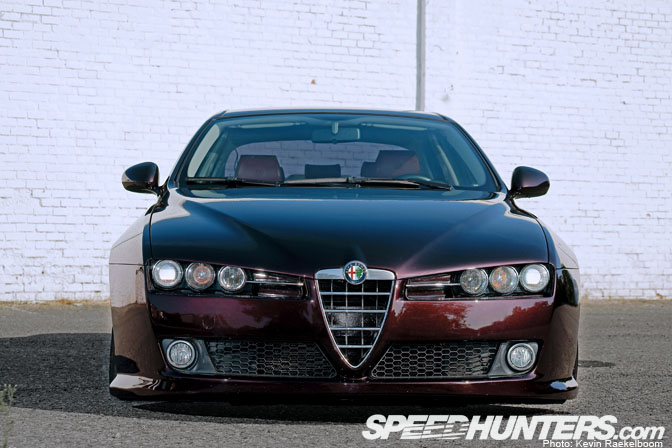 Car Feature>>lux Alfa 159 - Speedhunters