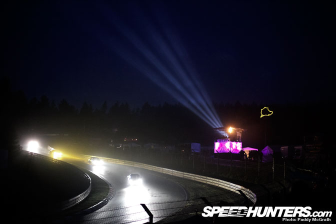 In The Moment>> Night Sets At The Nordschleife