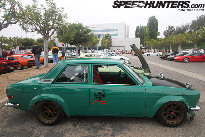 datsun 510 4 door flares