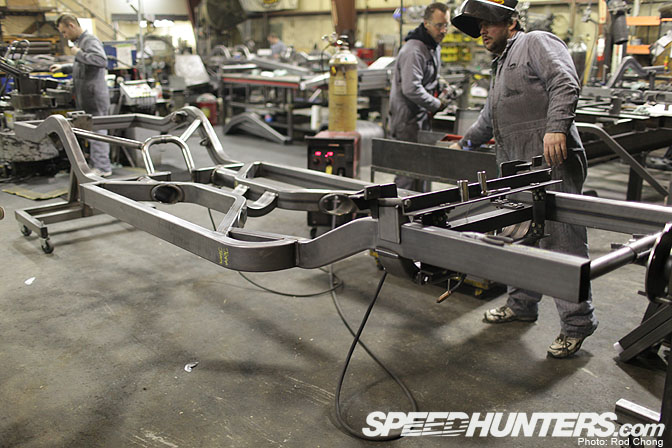 Car Builder>> Chassis Kings: A Visit To Art Morrison