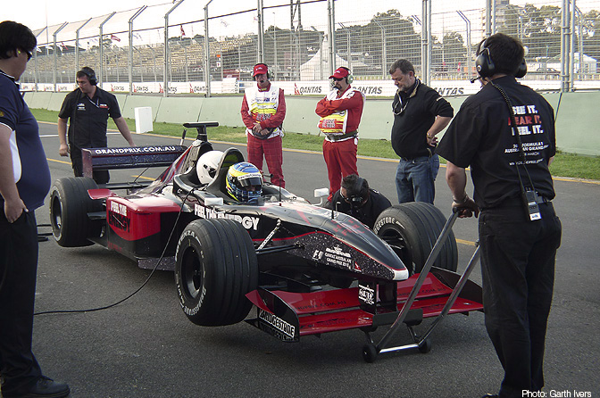 formula 1 ride on car