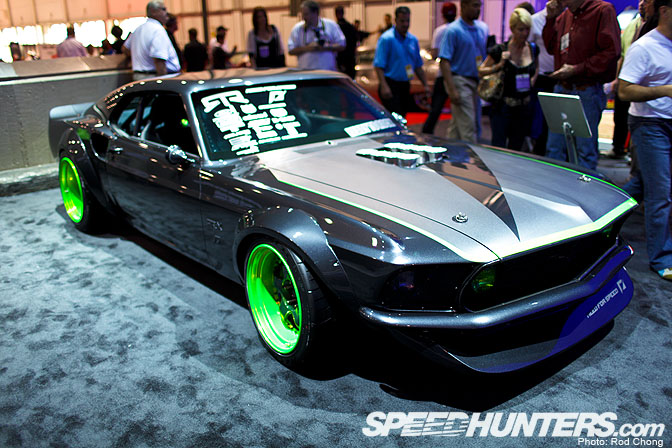 Custom Wheels - See the Ugliest Wheels Ever at SEMA 2010