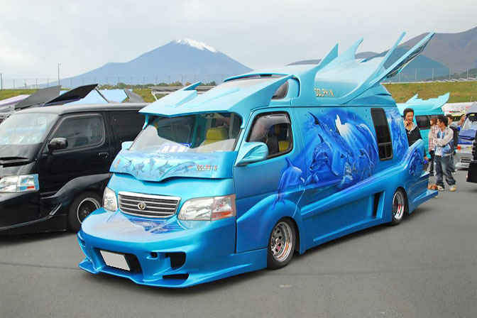 custom japanese vans