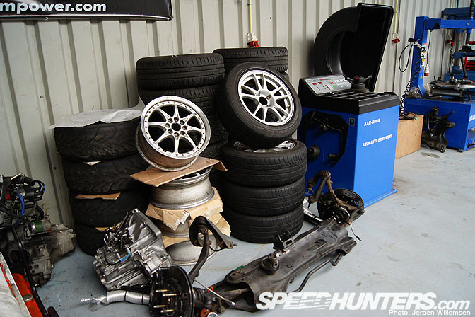 Car Builder>> Rising Sun Performance - Speedhunters