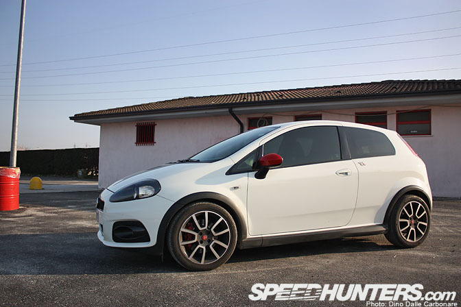 Fiat Grande Punto Abarth G-Tech