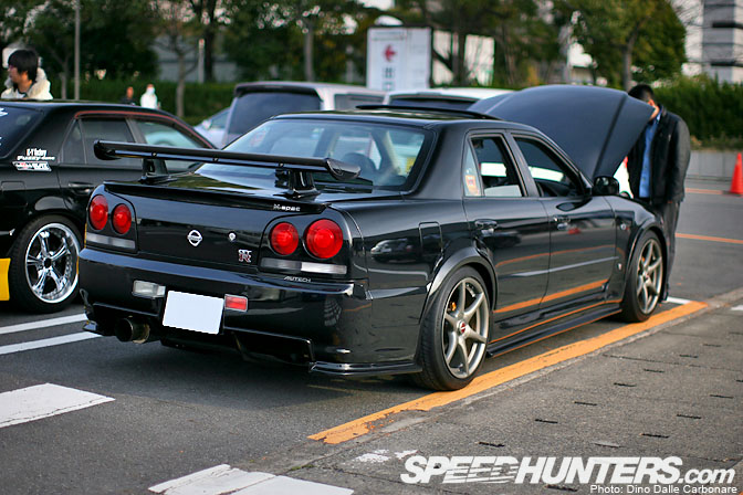 Family-Friendly Godzilla: Remembering The Ultra-Rare 4-Door R34 Nissan  Skyline