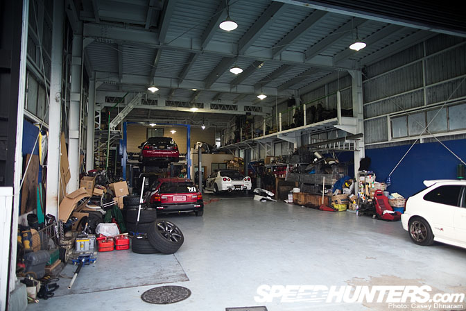 Car Builder>> Racing Service - Factor - Speedhunters