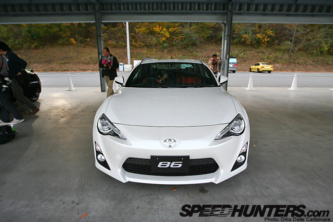 New Car >> A Closer Look At The Toyota 86