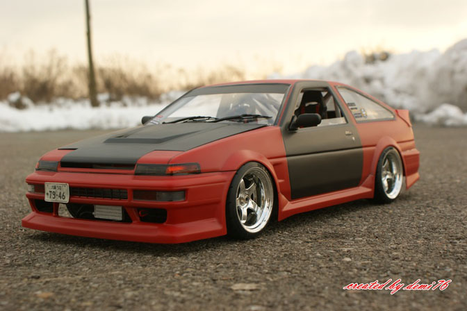 Customizing the AE86 $25 Micro RC Drift Car 