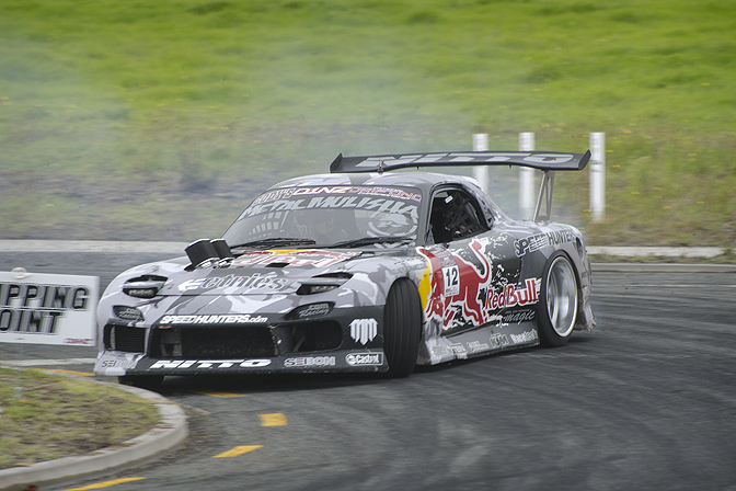 D1nz>> Round Five, Day Two