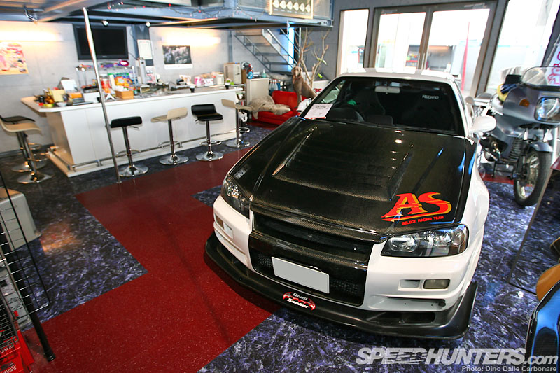 Osaka Style: A Quick Stop By Auto Select - Speedhunters