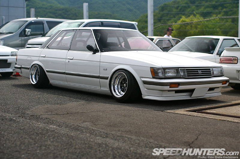 toyota chaser 81