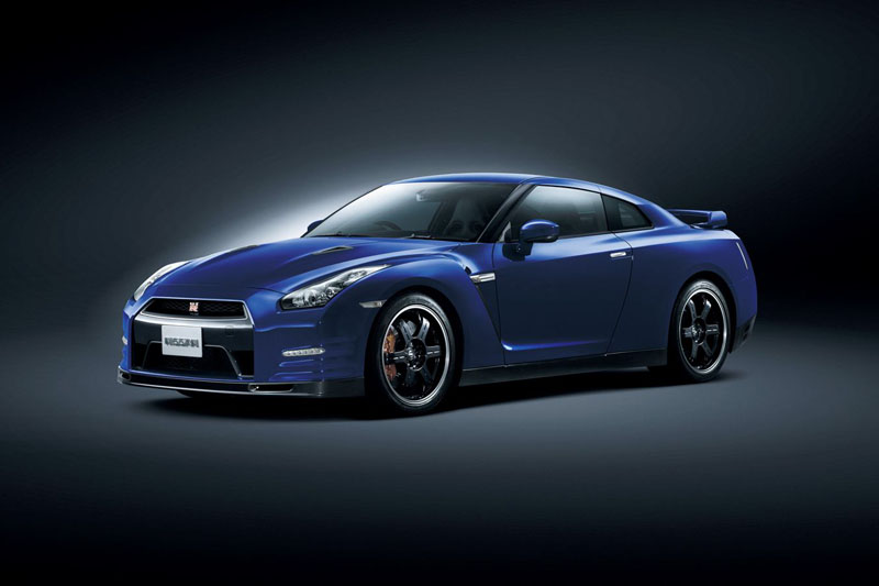 Anyone else think that the new R36 GTR should have a similar price