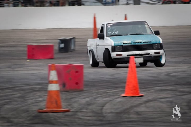 Nissan hardbody drift suspension #2