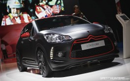 Paris-Expo-Motor-Show-2012-DT012