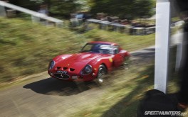 1920x1200 Ferrari GTOPhoto by Jonathan Moore