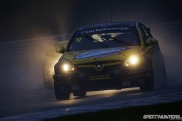 BTCC_Brands_Hatch_2012-DT004