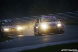 BTCC_Brands_Hatch_2012-DT013