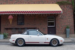roadster-featurethis-29