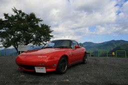 roadster-featurethis-32