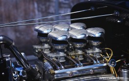1920x1200 Ford hot rod enginePhoto by Jonathan Moore