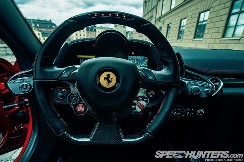 Ferrari 458 Italia Steering wheel