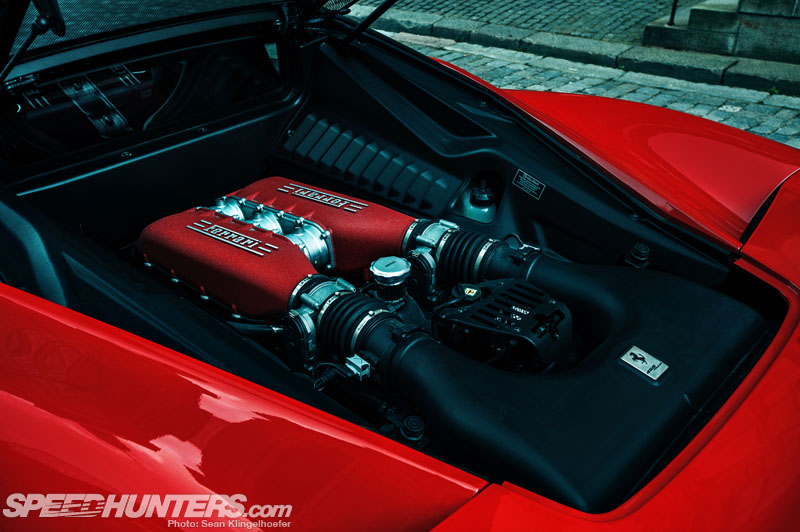 Ferrari 458 Italia V8 Engine 562HP