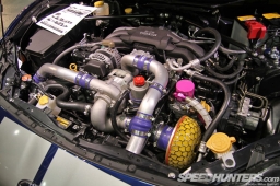 Osaka-Auto-Messe-13-18