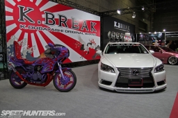 Osaka-Auto-Messe-13-26