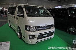 Osaka-Auto-Messe-13-27