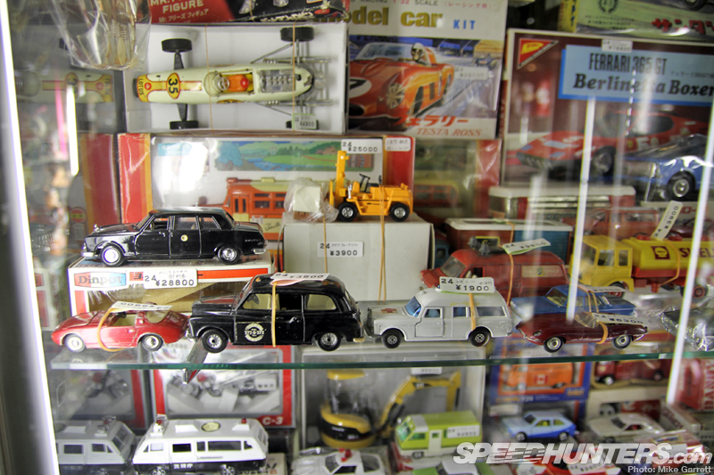 car figurines collectables