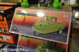 Japan-Collectables-24