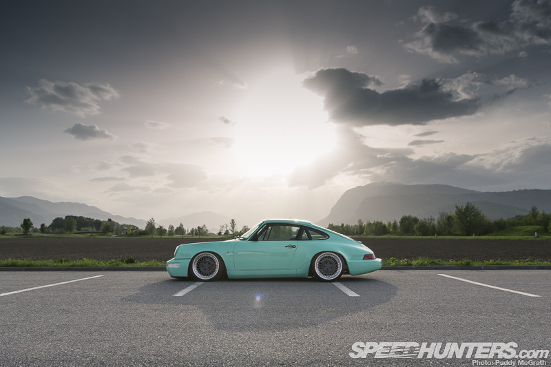 crazy clean 964 : r/Porsche