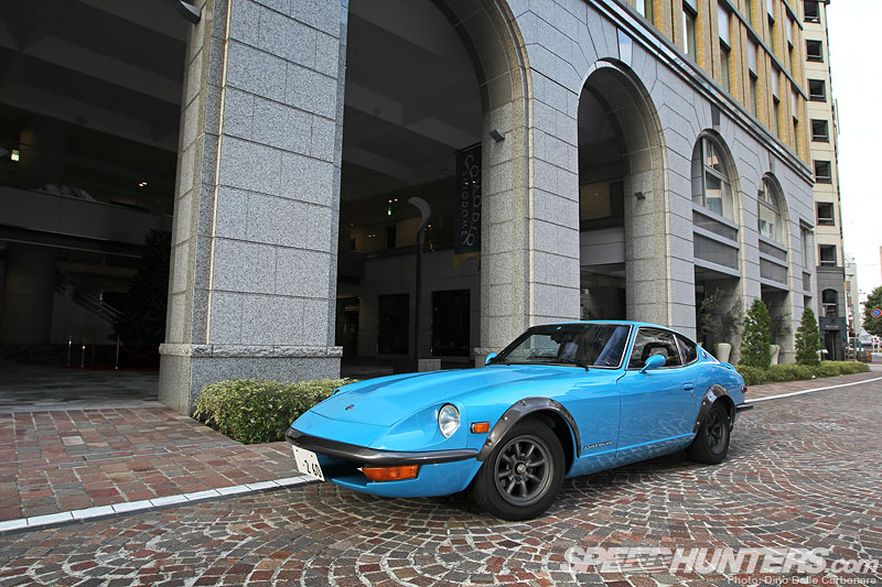 datsun 260z blue