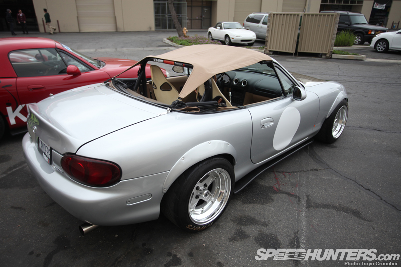 Anyone used Chemical Guys Hydro Thread on a Clean Soft Top? : r/Miata