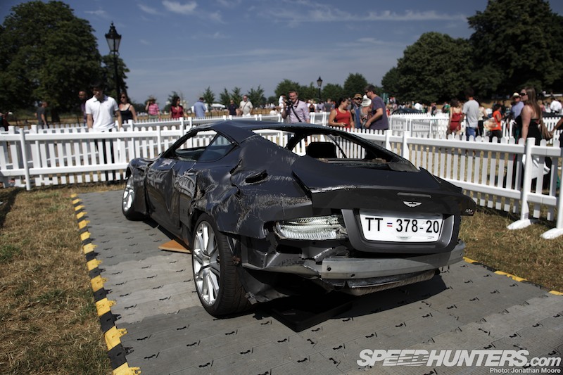 james bond car in casino royale