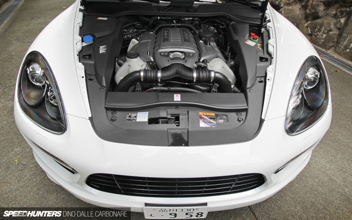 http://speedhunters-wp-production.s3.amazonaws.com/wp-content/uploads/2013/09/13064542/Cayenne-Turbo-S-09-1200x750.jpg