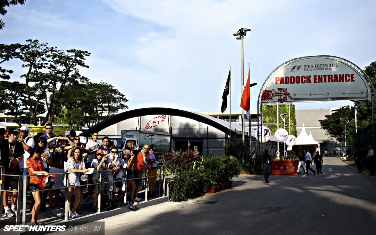 Singapore_Formula_1_Grand_Prix-16