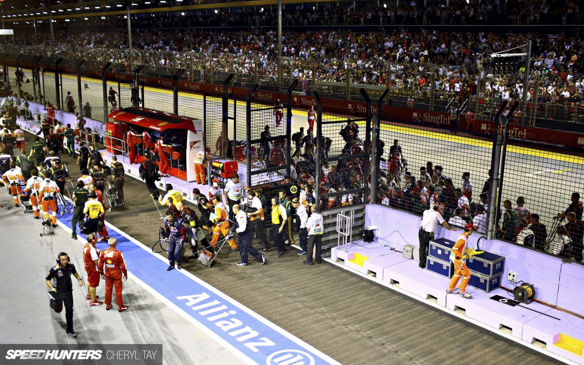 Singapore_Formula_1_Grand_Prix-25