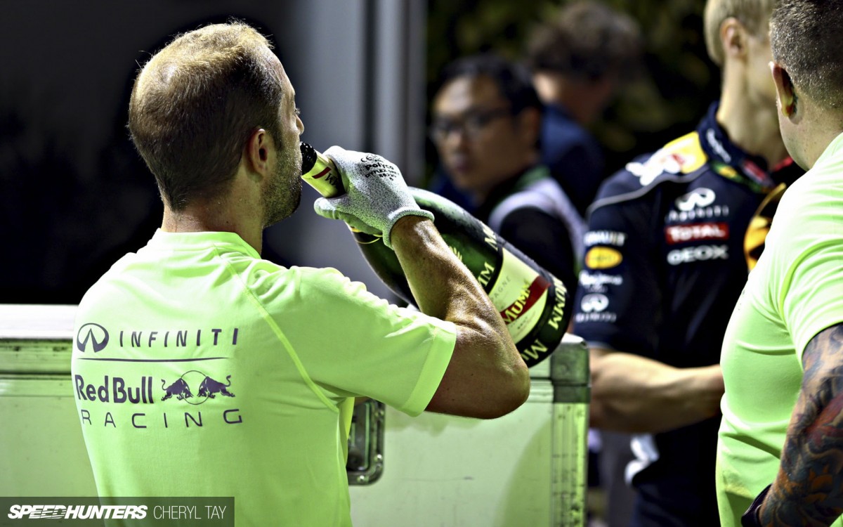 Singapore_Formula_1_Grand_Prix-32