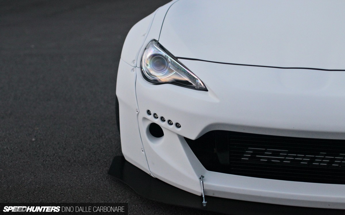 Rocket-Bunny-86-Ver2-06