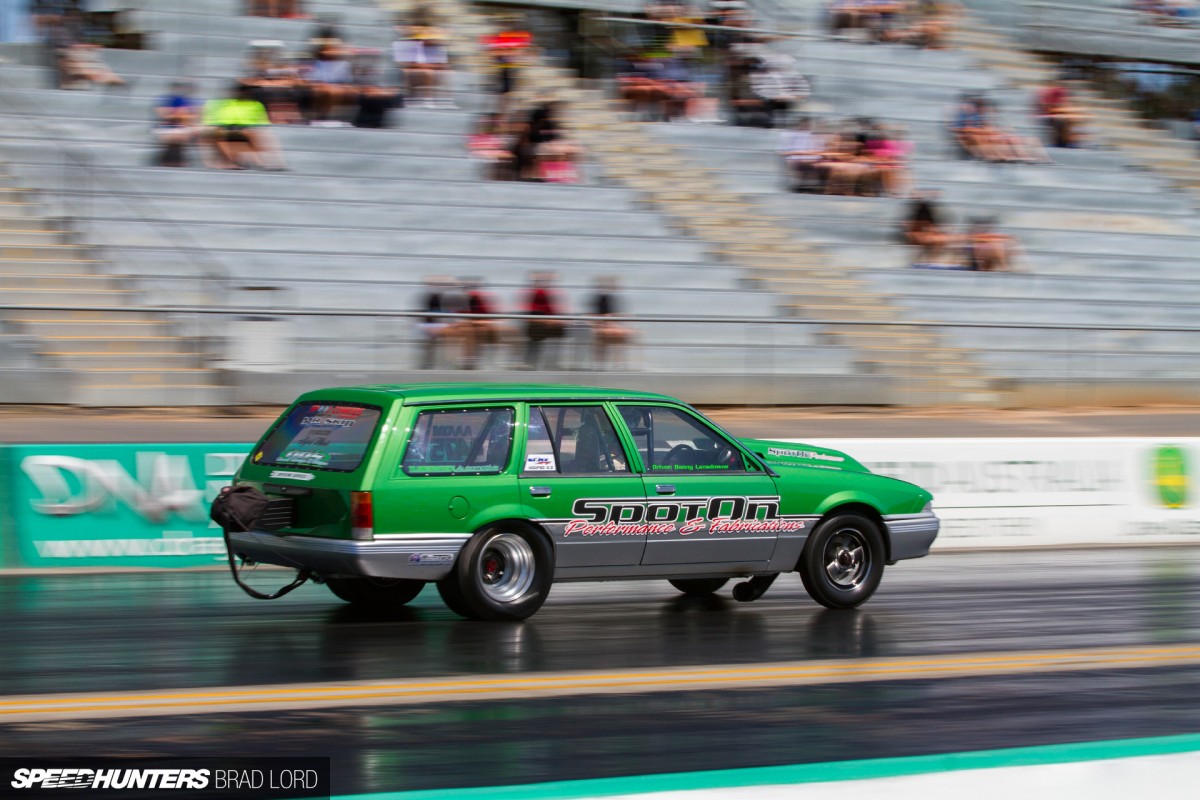SPOT-ON_HOLDEN_2JZ_4082N