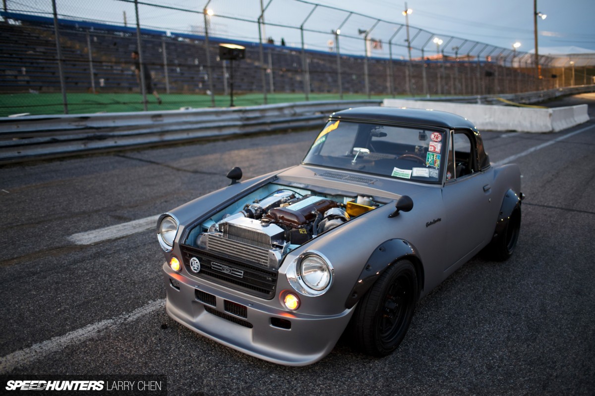 Larry_Chen_Speedhunters_Datsun_roadster_