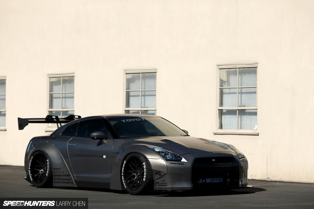 Larry_Chen_Speedhunters_Liberty_Walk_Nissan_GTR_R35-18