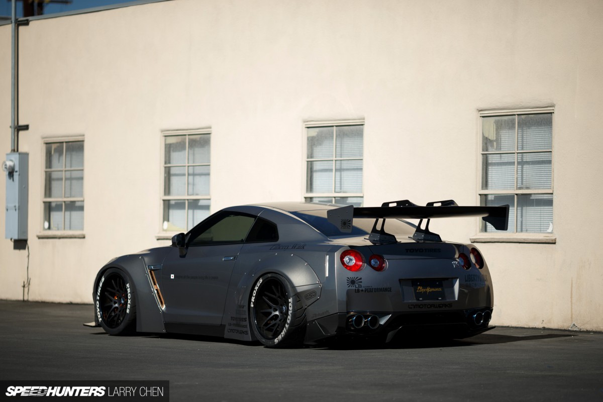 Larry_Chen_Speedhunters_Liberty_Walk_Nissan_GTR_R35-8