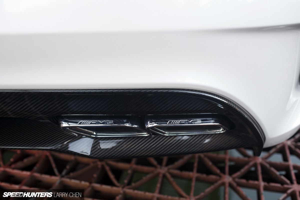 Larry_Chen_Speedhunters_SLS_AMG_BLACK_300SL-22